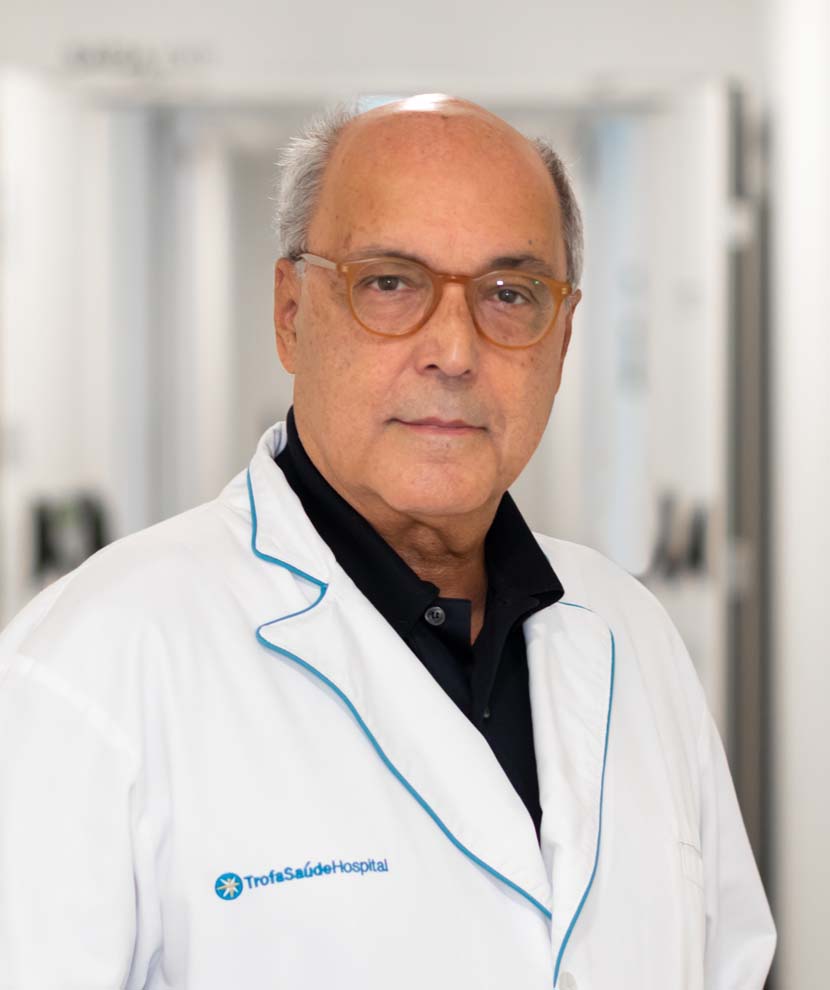 Carlos Cruz, Dr.