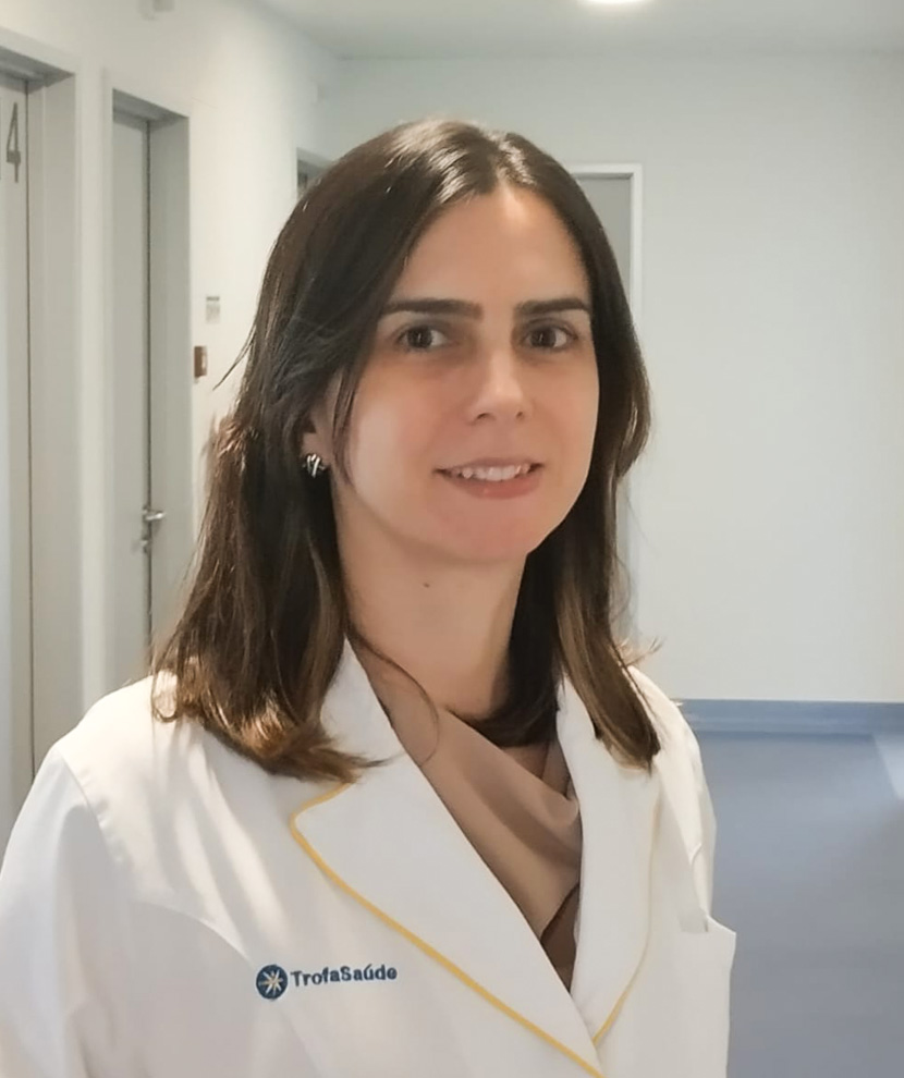 Ângela Pereira, Dra.