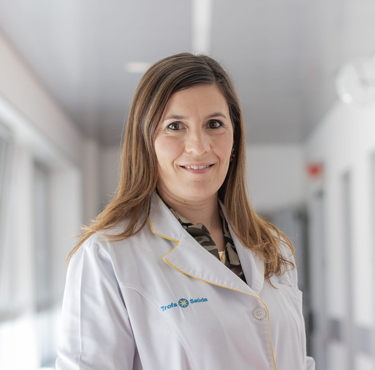 Estela Lopes, Dra.