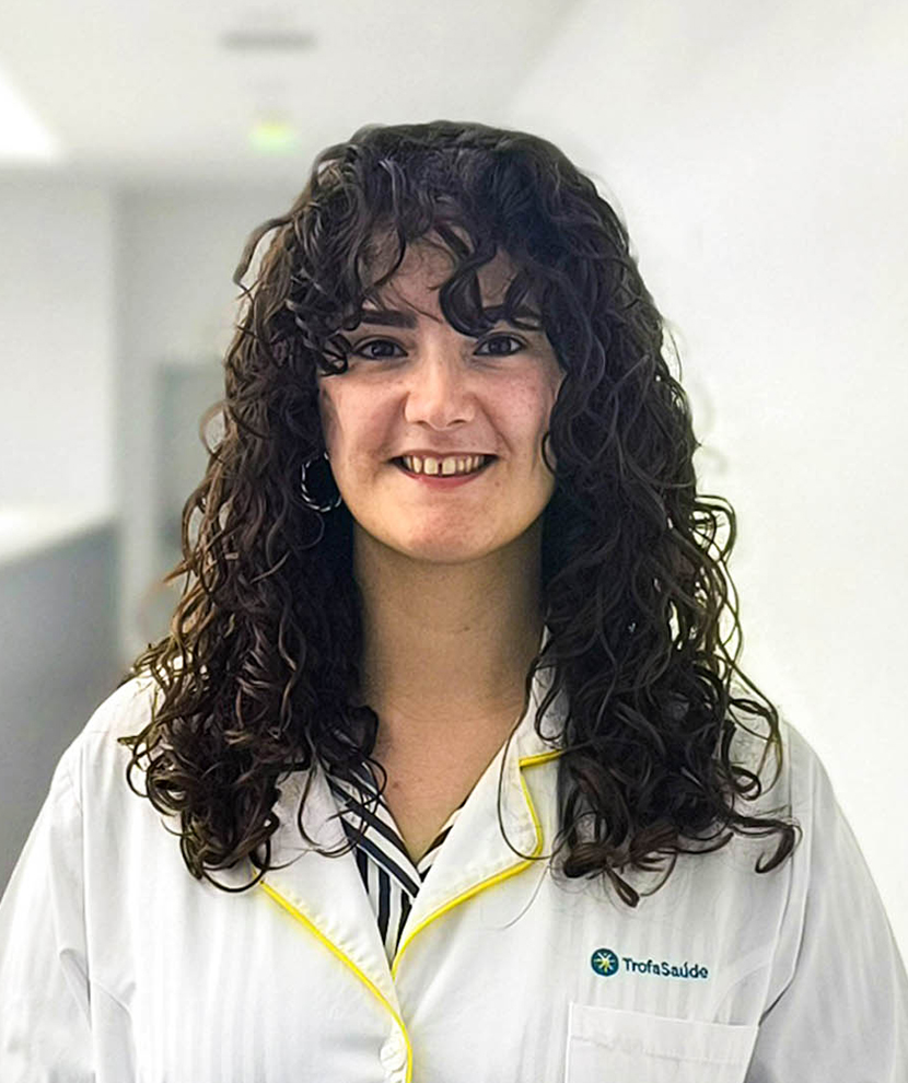 Viviana Rodrigues, Tec.