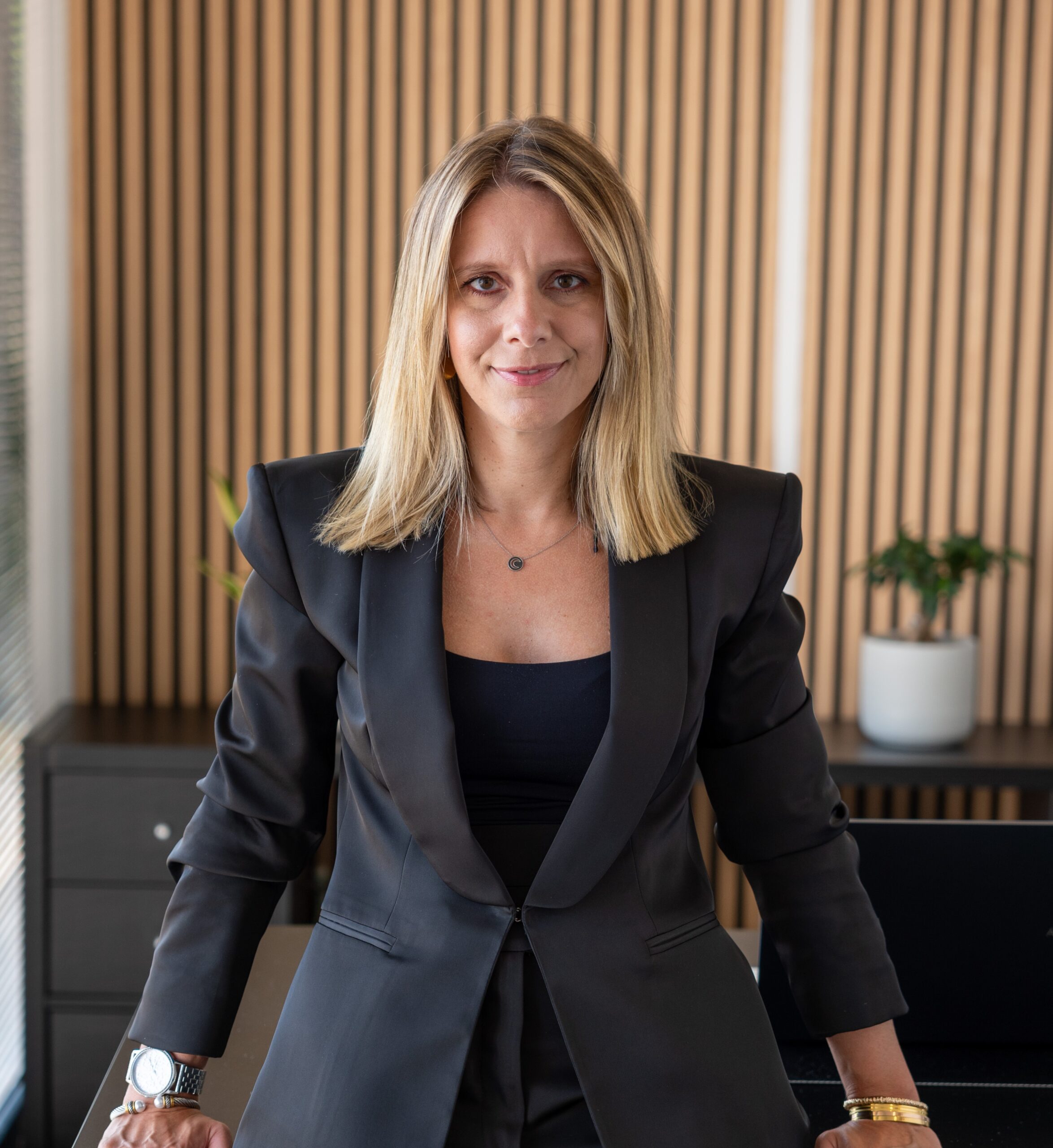 Dr.ª Bruna Catarina Araújo