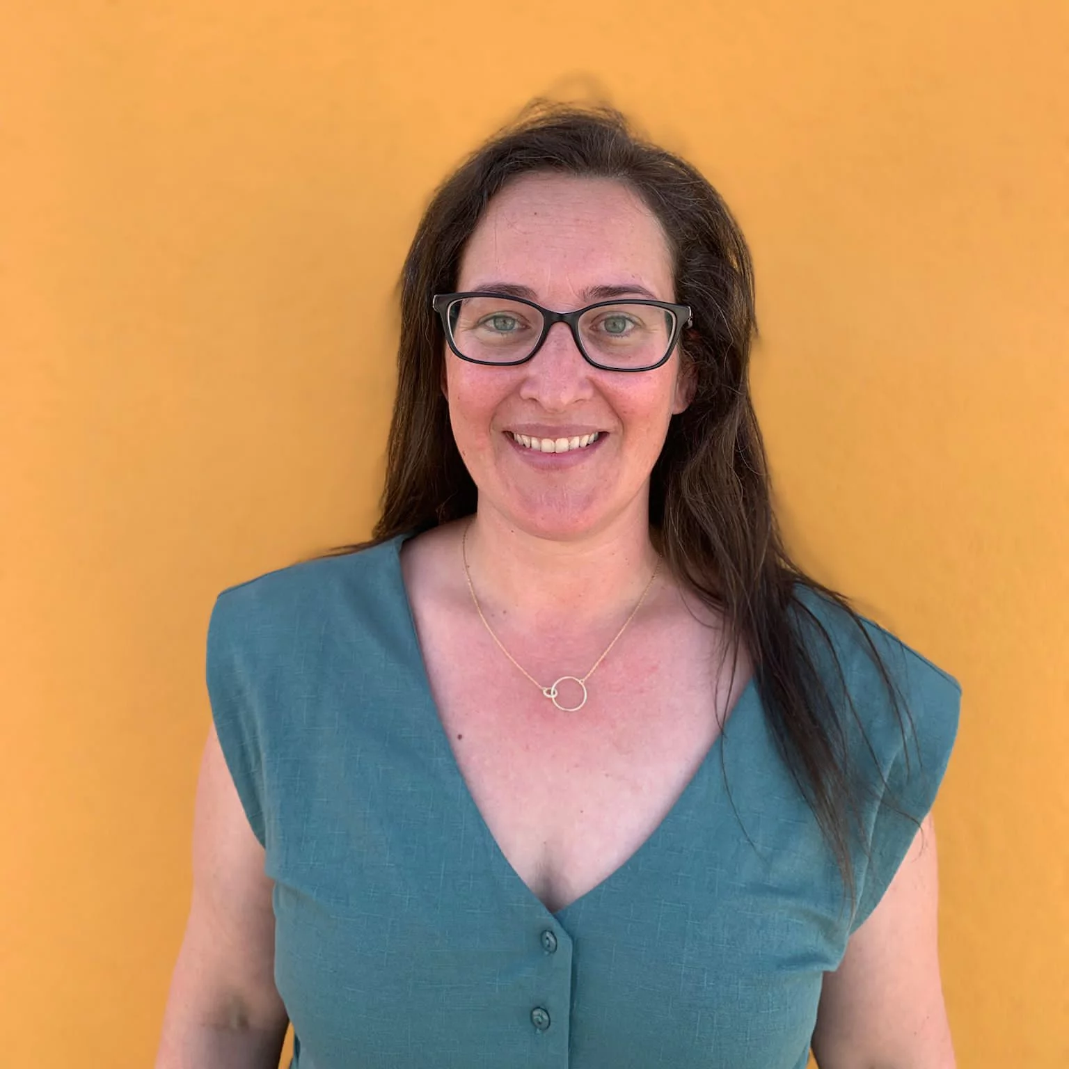 Profª Lara Palmeira