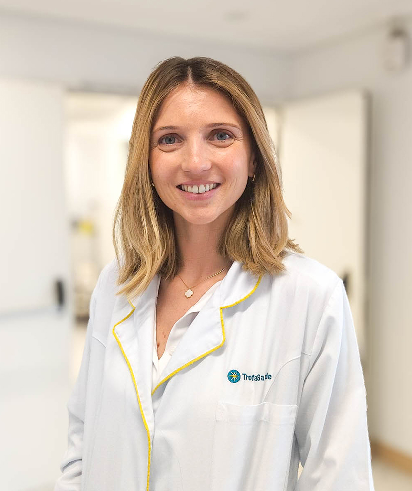 Xénia Verraest, Dra.