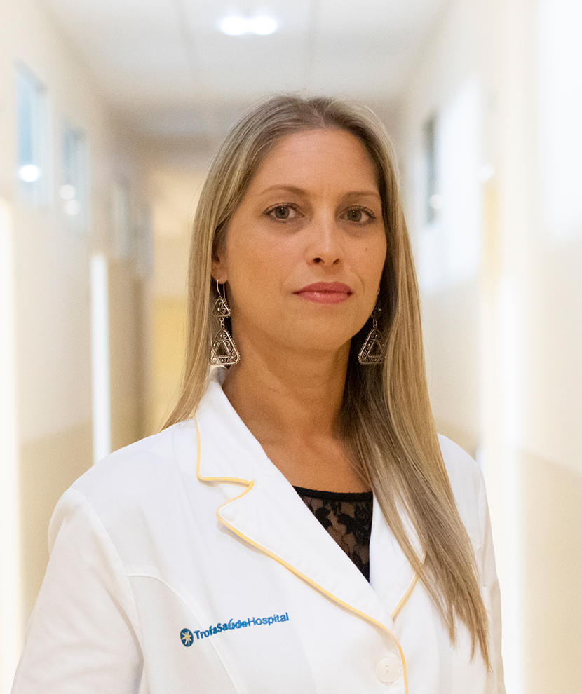 Daniela Carvalho Alves, Prof.ª Dra.