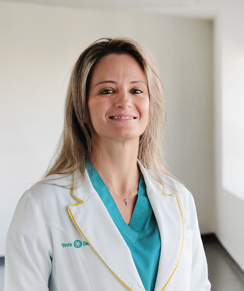 Simone Oliveira, Dra.