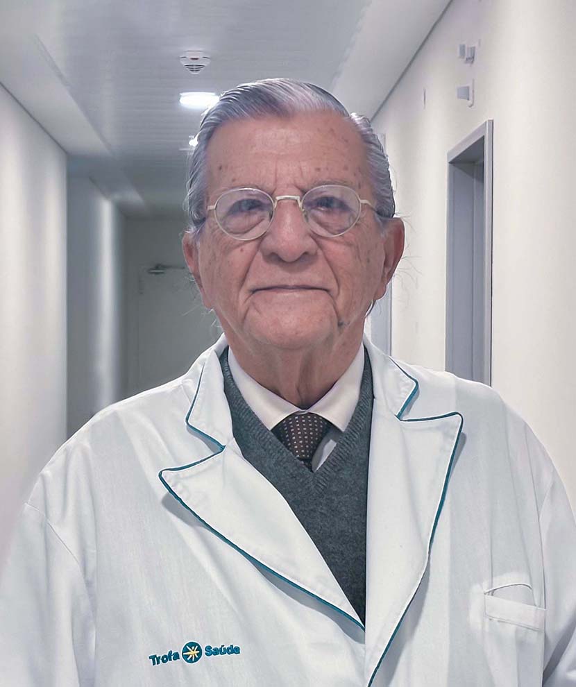 A. Santos Rezende, Dr.