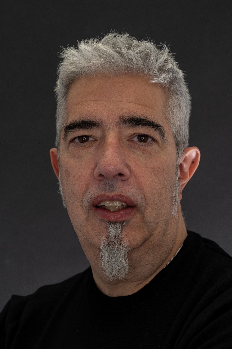 Prof. Jorge Reyes 