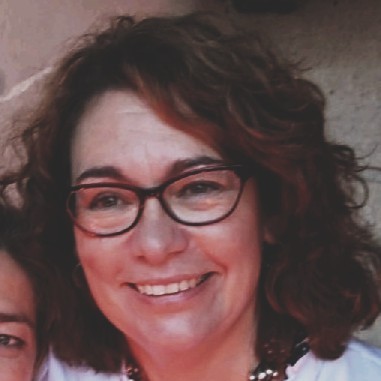 Dr.ª Mercedes Alvarez