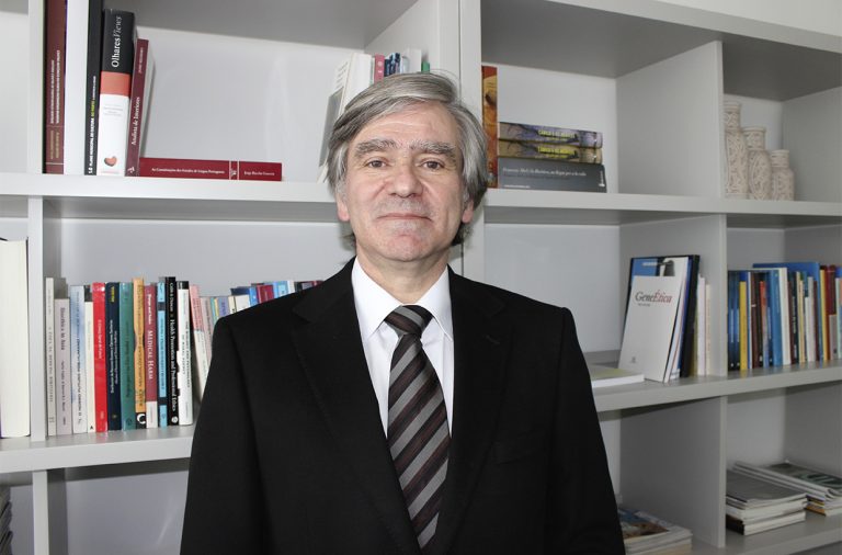 Prof. Doutor Rui Nunes