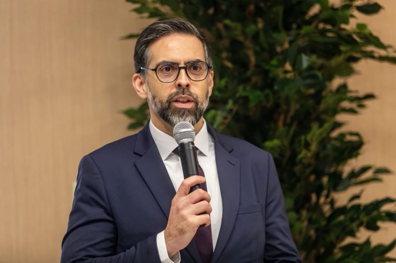 Dr. Bruno Silva